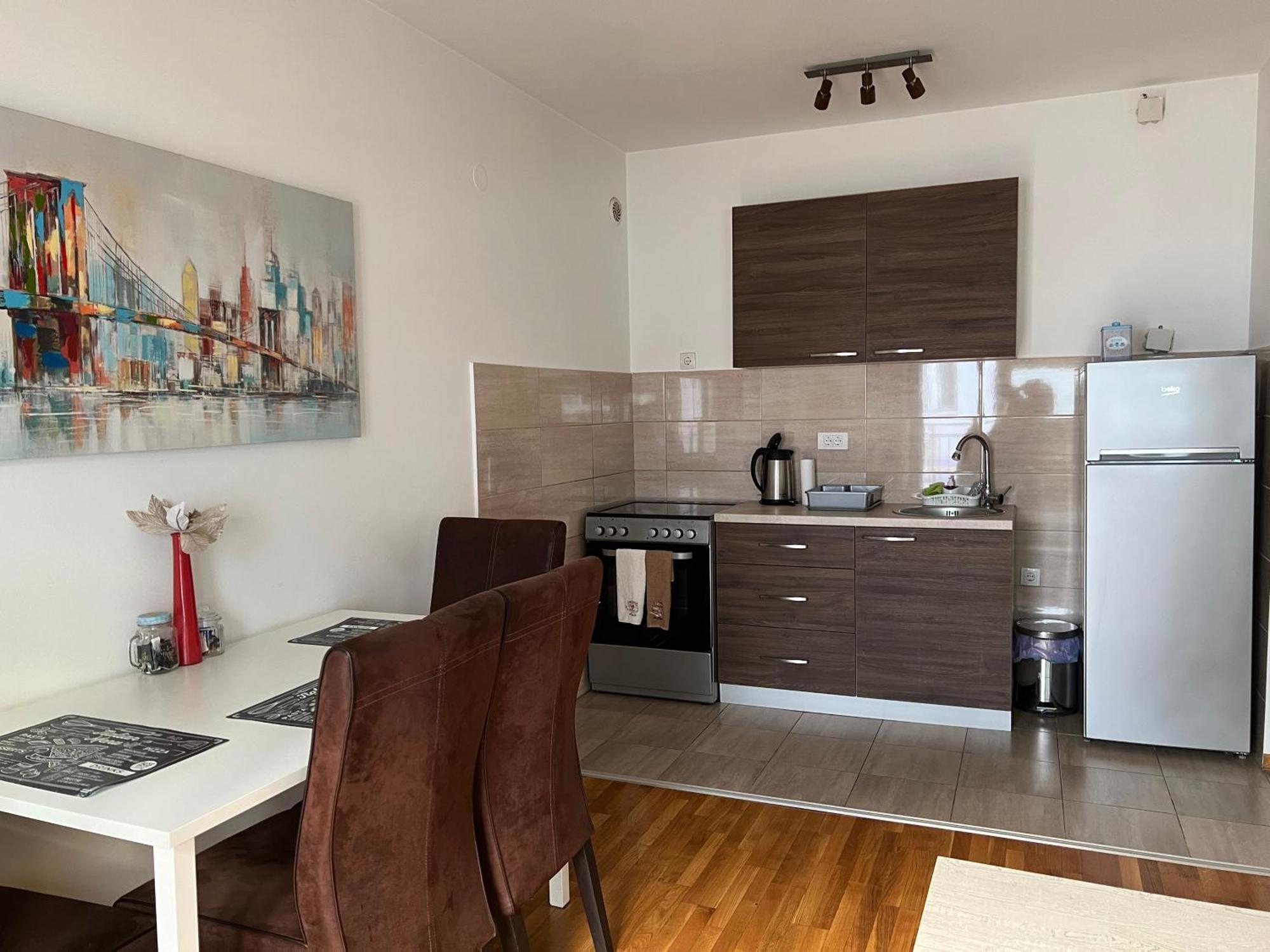Apartment Leonis Belgrade Extérieur photo