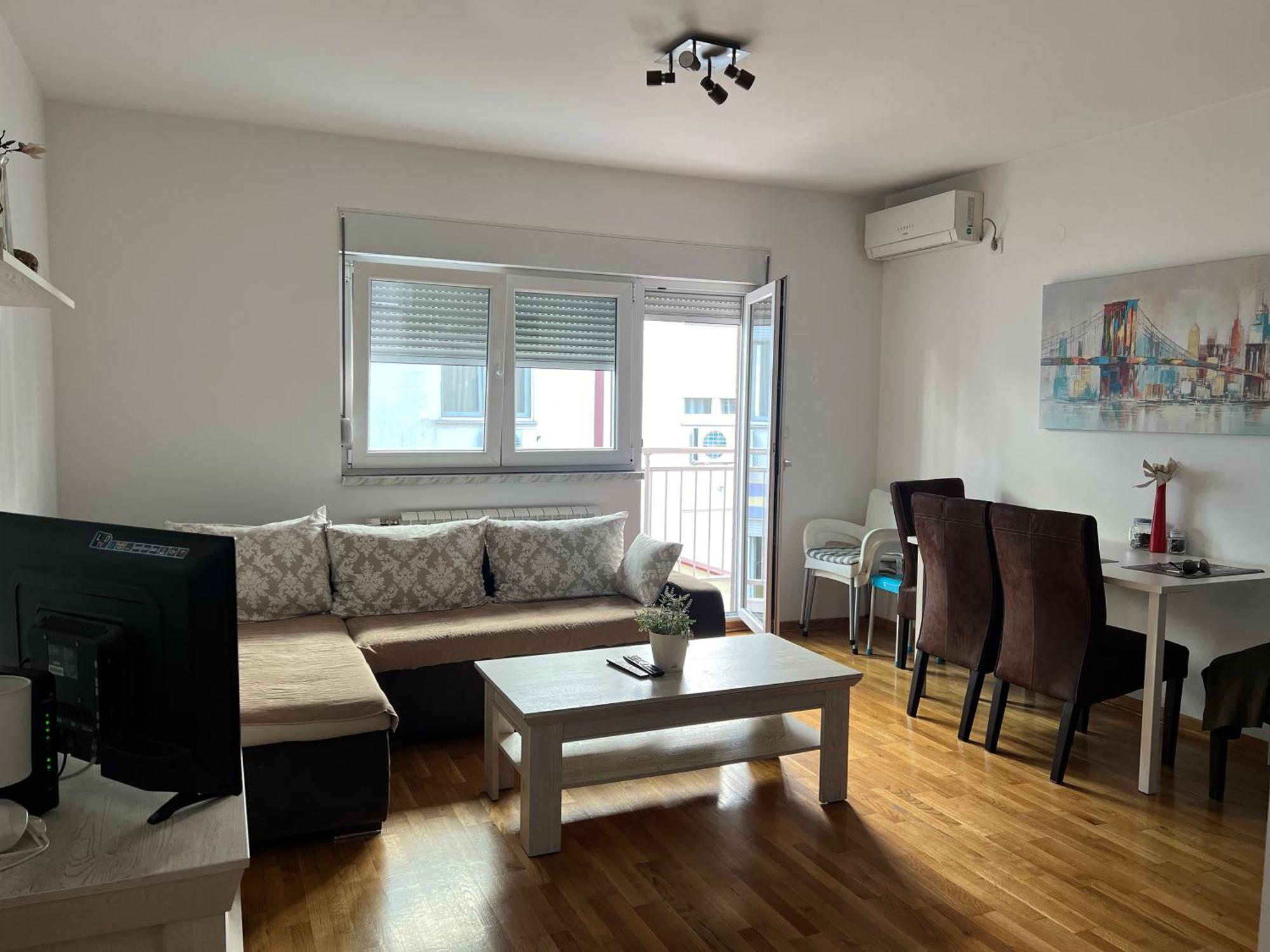 Apartment Leonis Belgrade Extérieur photo